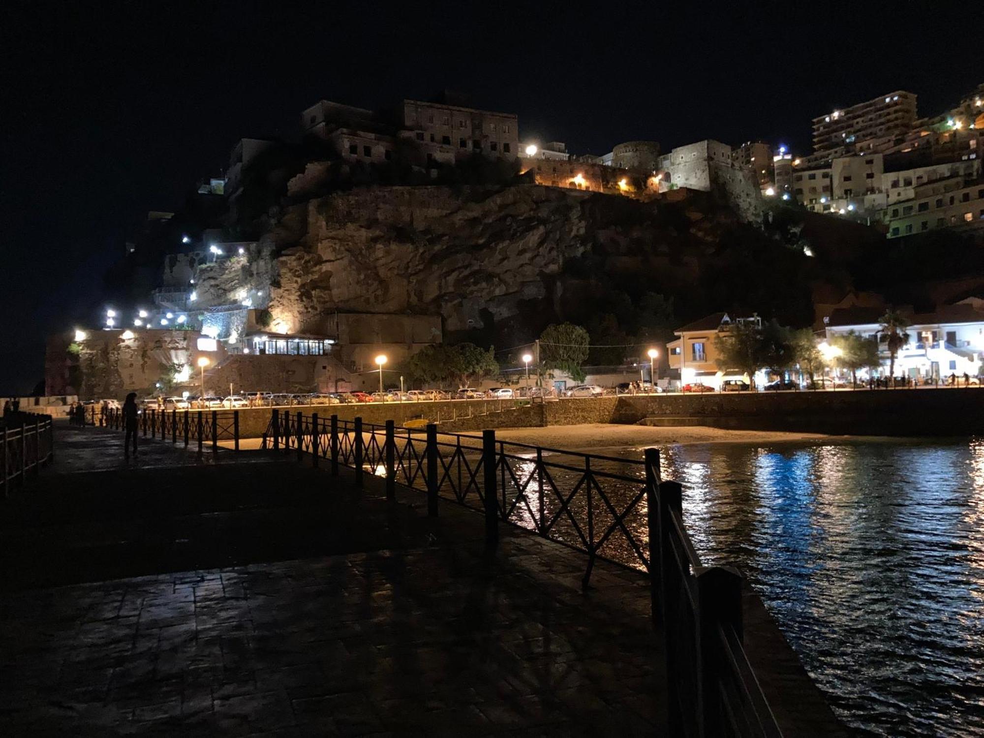 Residenza Ferdinando - 40M Dal Mare Διαμέρισμα Πίτσο Εξωτερικό φωτογραφία