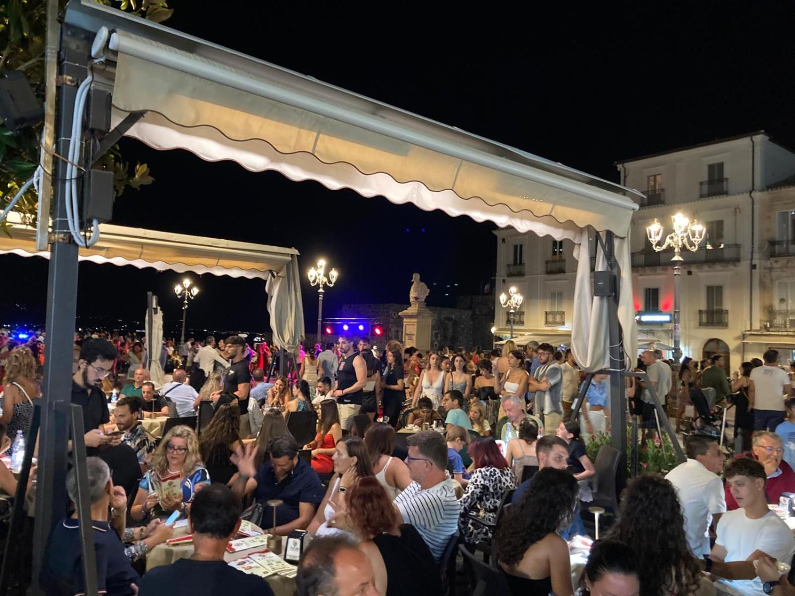 Residenza Ferdinando - 40M Dal Mare Διαμέρισμα Πίτσο Εξωτερικό φωτογραφία